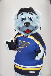 69517b8f-6990-47ff-85b3-d22850fd9405